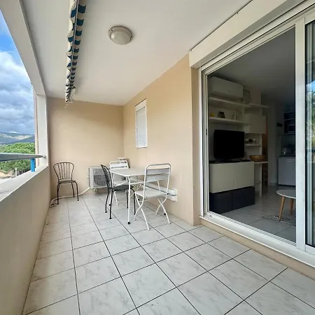 Cozy T2 Avec Piscine Apartment Le Lavandou