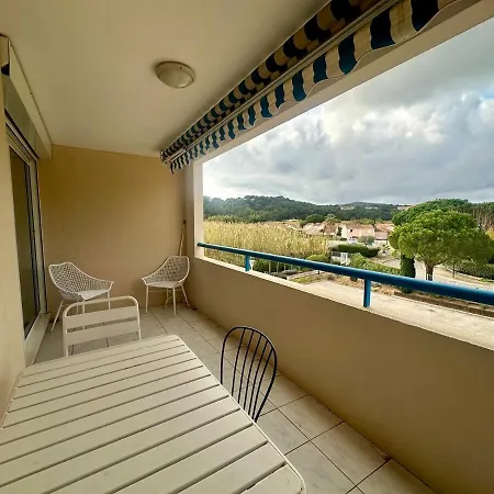 Apartment Cozy T2 Avec Piscine Le Lavandou